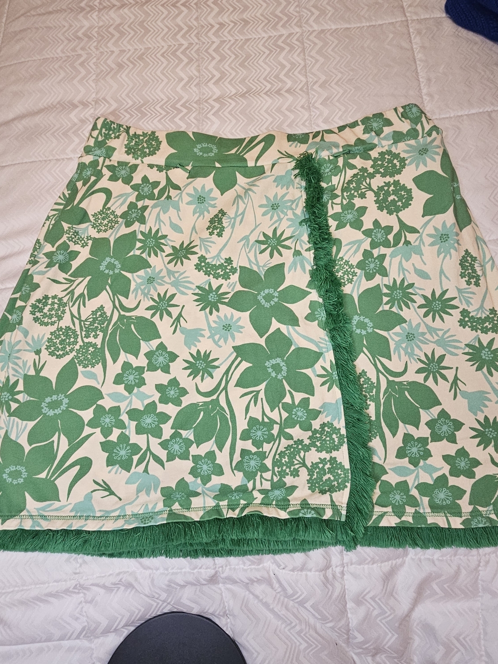 Sold!!! Spartina 449 Green Fringe Wrap Skort Marsh Hens Wildflowers Sz L - Picture 3 of 5